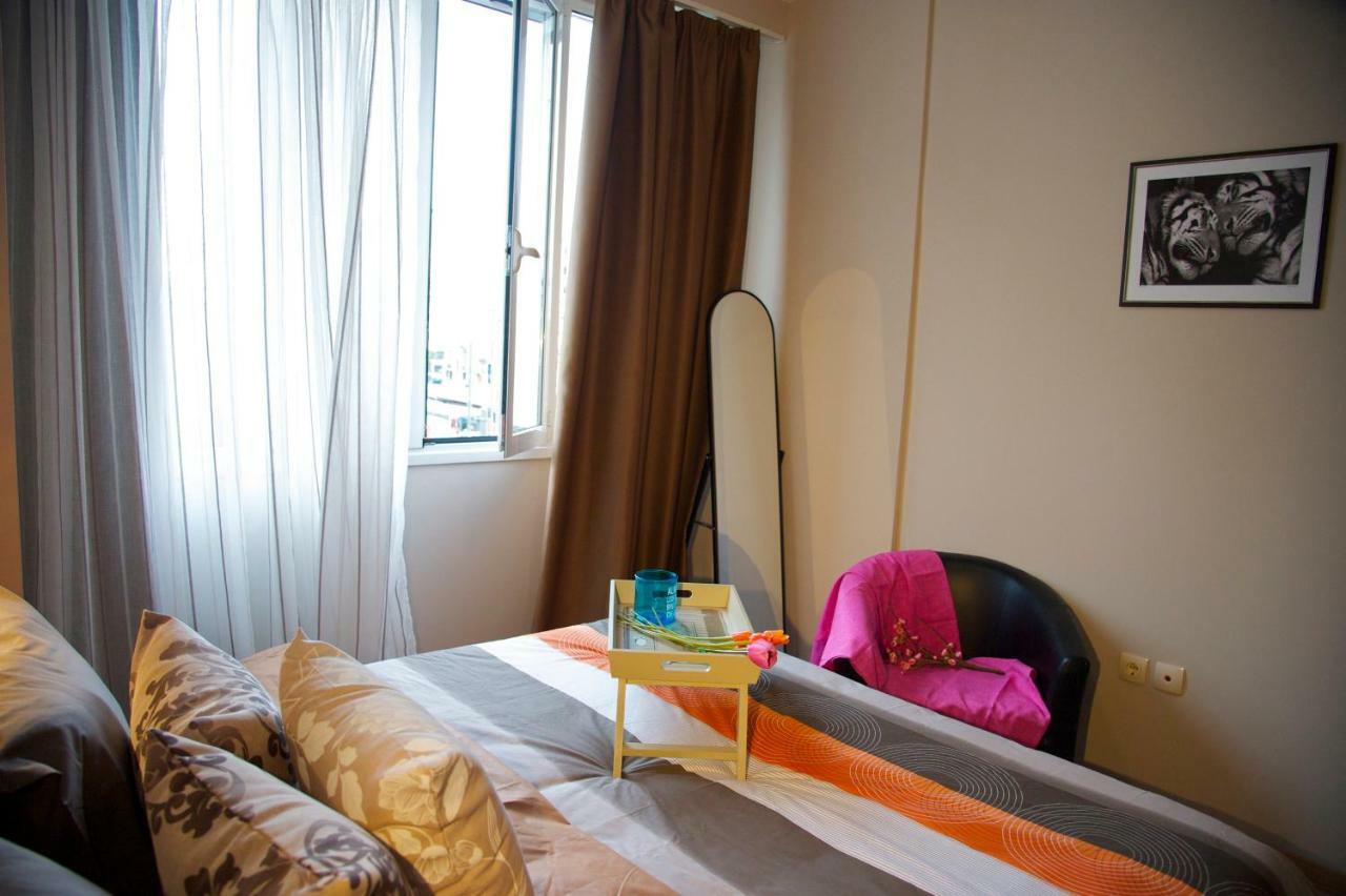 Stylish And Elegant Apts Apartment Атина Екстериор снимка